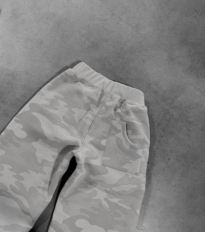 PEARL GREY CAMO PANT